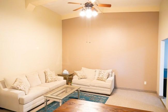 APT-25 - 148 Bernon St, Condo with 2 bedrooms, 1 bathrooms and 2 parking in Woonsocket RI | Image 9