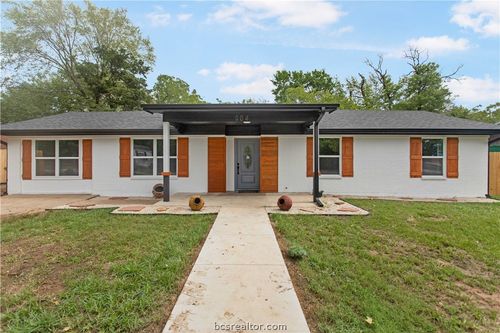904 Westview Cir, Caldwell, TX, 77836-1051 | Card Image