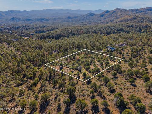 3185 W Warm Springs Rd, Prescott, AZ, 86303-6426 | Card Image