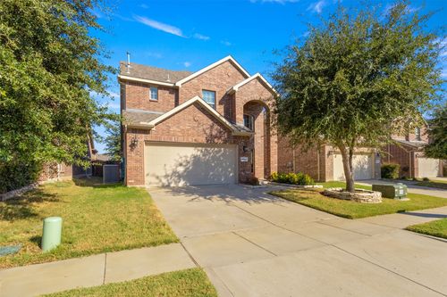 9812 Beaver Dam Ln, McKinney, TX, 75071-6921 | Card Image