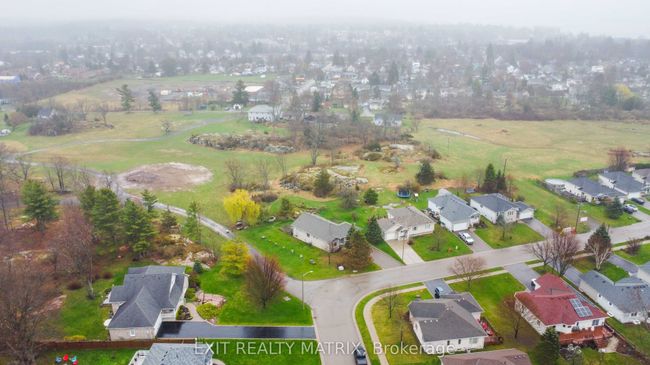 145 Garfield St, House other with 4 bedrooms, 3 bathrooms and 4 parking in Gananoque ON | Image 8