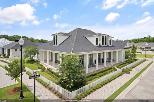 14651 Cottage Bend Dr, Baton Rouge, LA, 70820-2732 | Card Image