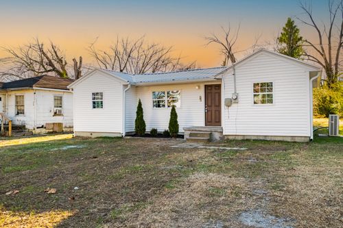 316 S Maple St, Tullahoma, TN, 37388-3818 | Card Image