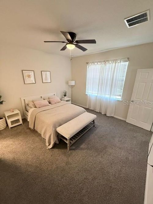 1825 Cayman Cove Cir, Saint Cloud, FL, 34772-7107 | Card Image