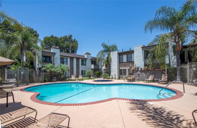 APT-53 - 15511 Sherman Way, Condo with 2 bedrooms, 2 bathrooms and 1 parking in Van Nuys CA | Image 35