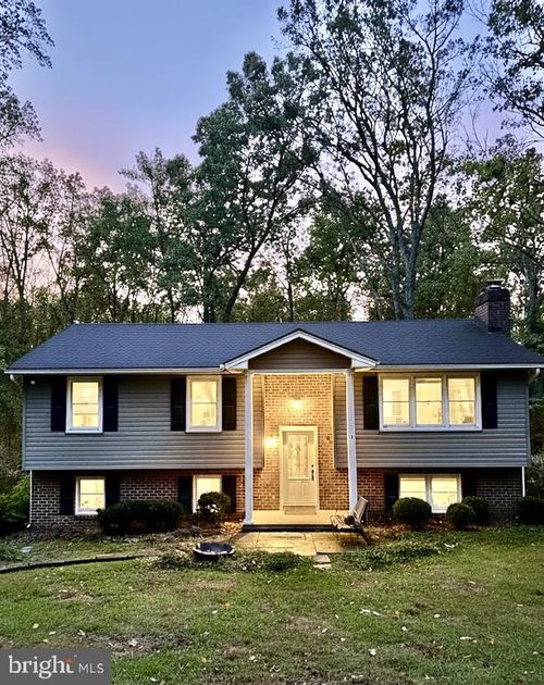 905 Miller Rd, Parkton, MD, 21120-9313 | Card Image