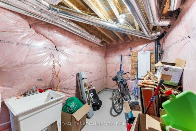 2670 Delphinium Trail, House attached with 4 bedrooms, 3 bathrooms and 1 parking in Pickering ON | Image 30