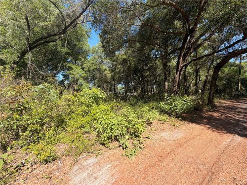 10185 Creekfield Rd, BROOKSVILLE, FL, 34613 | Card Image