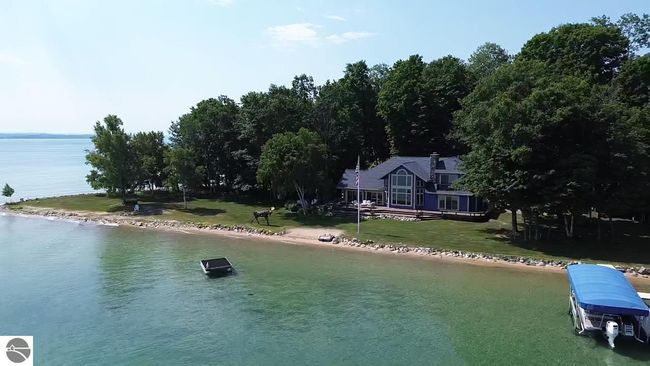 3485 N West Torch Lake Dr, House other with 5 bedrooms, 4 bathrooms and null parking in Kewadin MI | Image 79