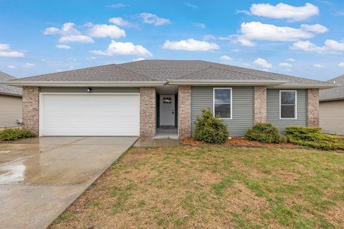 2469 W Brook Ridge Street, Springfield, MO, 65803 | Card Image