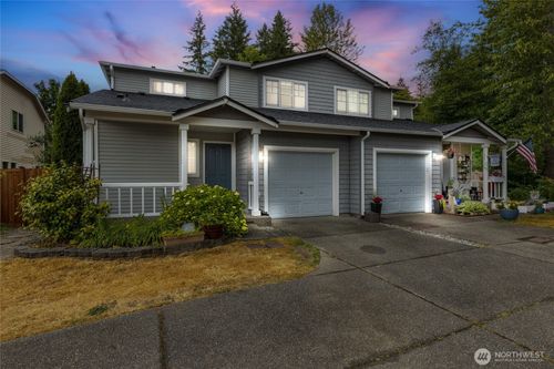24112 Se 281st St, Maple Valley, WA, 98038-5153 | Card Image