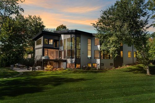 746 Peninsula Point Rd, Shakopee, MN, 55379-2281 | Card Image