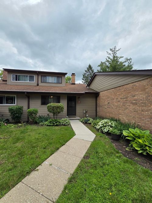 59-59 Mariner Ln, Fox Lake, IL, 60020-1528 | Card Image
