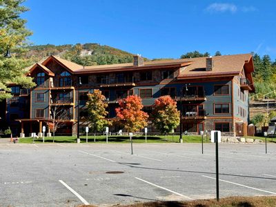 1305 - 235 Skimobile Road, Condo with 3 bedrooms, 2 bathrooms and null parking in Conway NH | Image 1