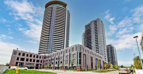 710-30 Gibbs Rd, Etobicoke, ON, M9B0E4 | Card Image