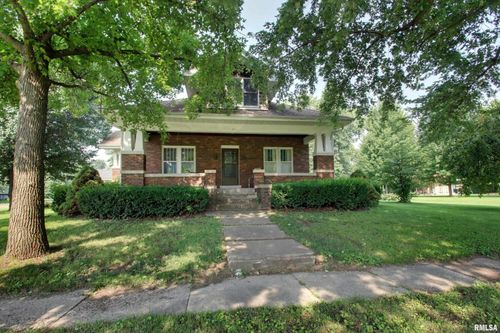 401 W 4th St, Golden, IL, 62339-1042 | Card Image