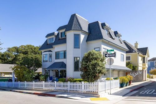 127 16th St, Pacific Grove, CA, 93950-2602 | Card Image