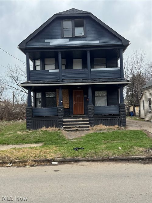 6211 Fullerton Ave, Cleveland, OH, 44105-3662 | Card Image