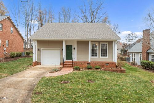 6 Willow Oak St, Elon, NC, 27244-9105 | Card Image