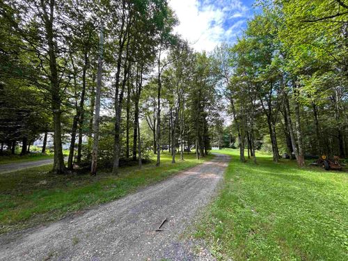 639 Wiley Mountain Dr, Readsboro, VT, 05350-9536 | Card Image