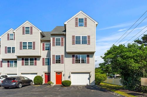 apt-1-997 Main St, Wakefield, MA, 01880-3902 | Card Image