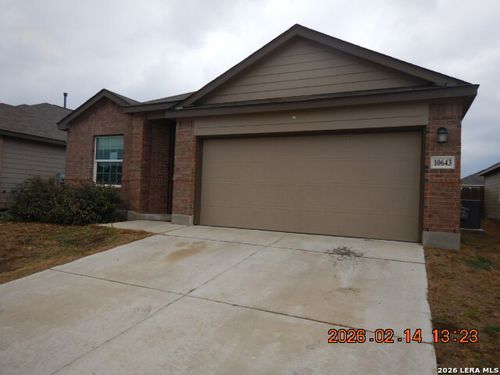 10643 Vinateros Dr, Converse, TX, 78109-1488 | Card Image