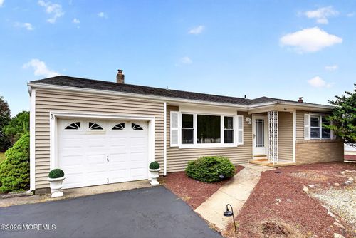50 Oakfield Rd, Toms River, NJ, 08757-6362 | Card Image
