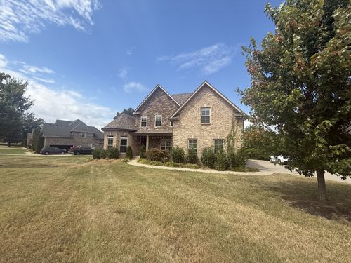 814 Twin View Dr, Murfreesboro, TN, 37128-6065 | Card Image