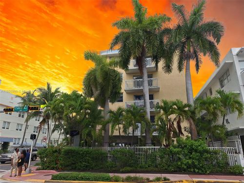apt-d4-1357 Collins Ave, Miami Beach, FL, 33139-4230 | Card Image