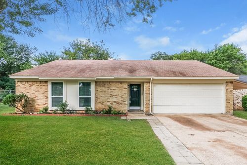 1721 Steinburg Ln, Fort Worth, TX, 76134-3336 | Card Image