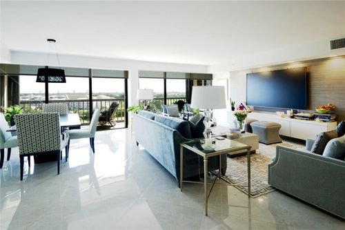 apt-1006-2450 Presidential Way, West Palm Beach, FL, 33401-1319 | Card Image