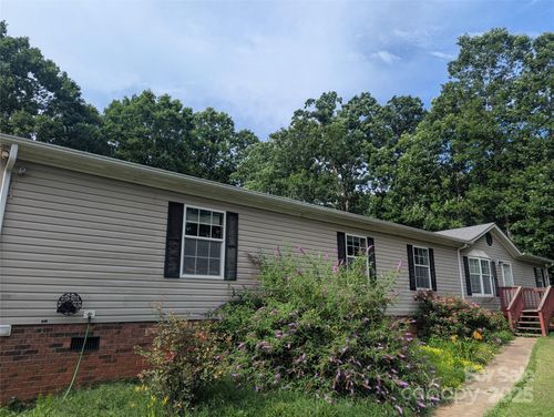 5324 Weblee Ct, Kings Mountain, NC, 28086-8402 | Card Image