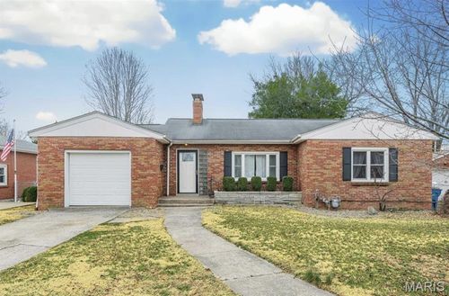 3421 Gary St, Alton, IL, 62002-5032 | Card Image