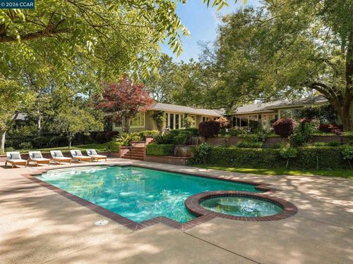 8 Sycamore Rd, Orinda, CA, 94563 | Card Image