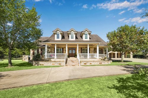 8403 Horseshoe Ledge, Austin, TX, 78730-2837 | Card Image