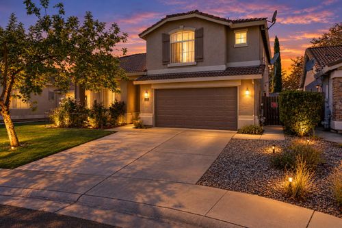 9804 Orino Court, Elk Grove, CA, 95757 | Card Image