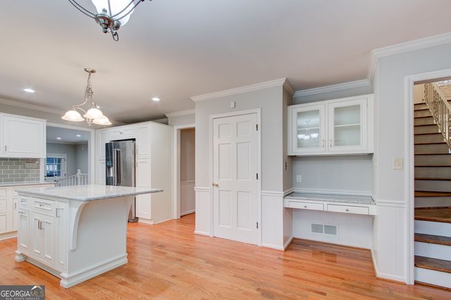 7070 Glenridge Dr, House other with 4 bedrooms, 3 bathrooms and null parking in Atlanta GA | Image 12