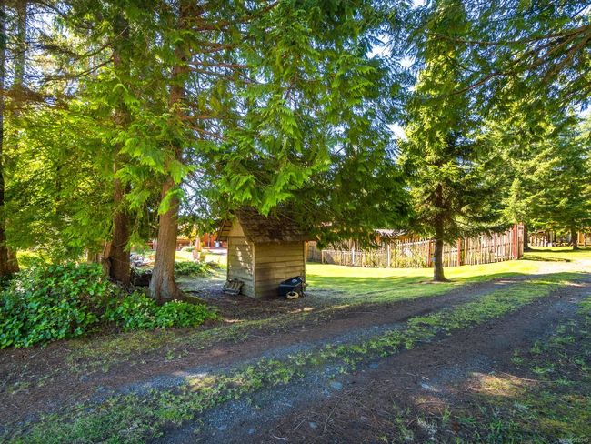 410 17 Th Ave, House other with 4 bedrooms, 5 bathrooms and 4 parking in Sointula BC | Image 59