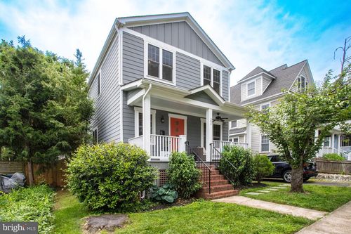 22 W Del Ray Ave, ALEXANDRIA, VA, 22301-1524 | Card Image
