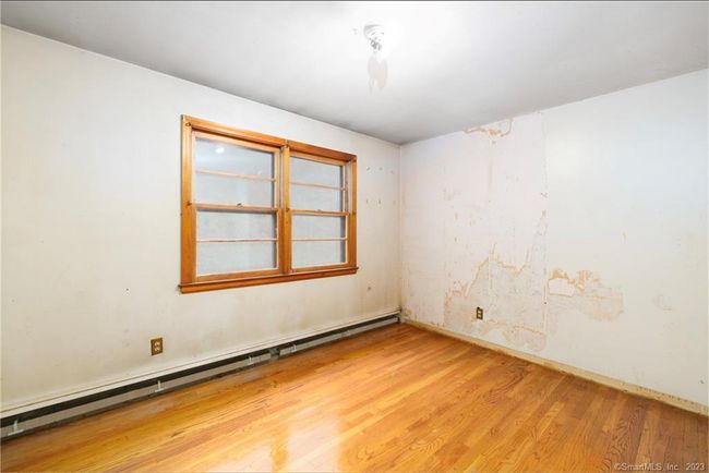 1042 N Main Street Ext, House other with 3 bedrooms, 2 bathrooms and null parking in Wallingford CT | Image 9