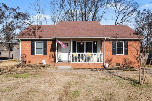 215 Westlynn Dr, Lebanon, TN, 37087-2045 | Card Image