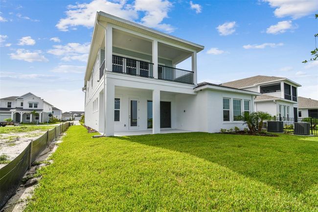 Rear Exterior | Image 49