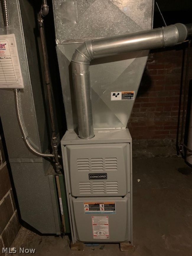 121127 Rhodes Avenue, Sold in Akron Zoocasa