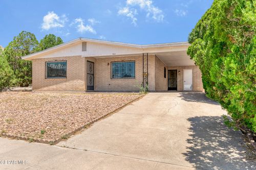 2611 Jefferson Avenue, El Paso, TX, 79930 | Card Image