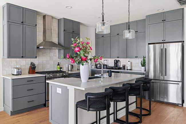 B - 8003 Gault St, Condo with 3 bedrooms, 4 bathrooms and 2 parking in Austin TX | Image 21
