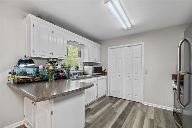 6041 Cobb St, House other with 3 bedrooms, 2 bathrooms and 4 parking in Lula GA | Image 14
