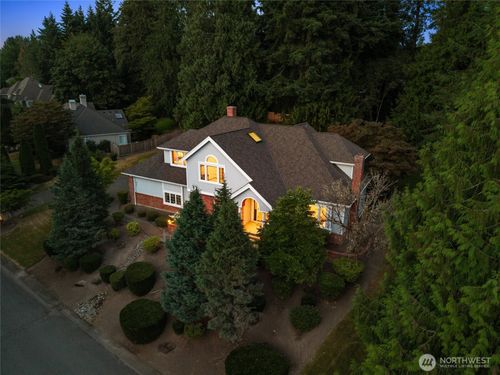 19611 Ne 129th Way, Woodinville, WA, 98077-5615 | Card Image