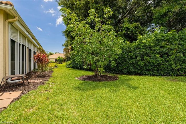 12802 Maiden Cane Ln, Condo with 3 bedrooms, 2 bathrooms and 2 parking in BONITA SPRINGS FL | Image 36