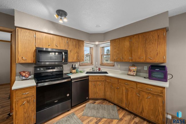 350 W Maple St, House other with 3 bedrooms, 2 bathrooms and null parking in Edgerton MN | Image 10