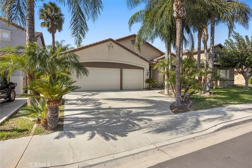 6947 Cottonwood Cir, Eastvale, CA, 92880-9286 | Card Image